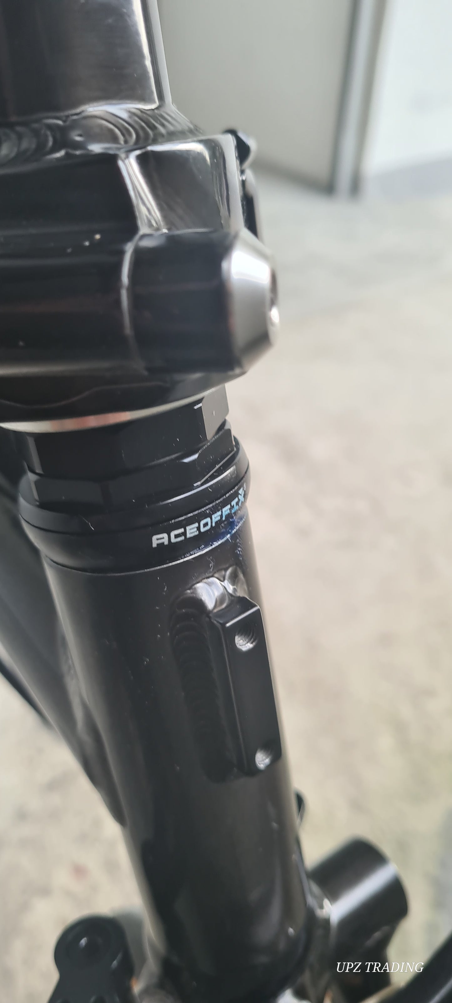 R1 ACEOFFIX 8.2KG ALUMINUM BIKE